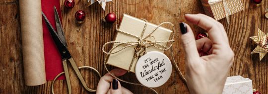 Sending money overseas at Christmas