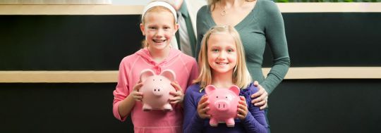 Guide on teaching kids under 12 and tweens about-money