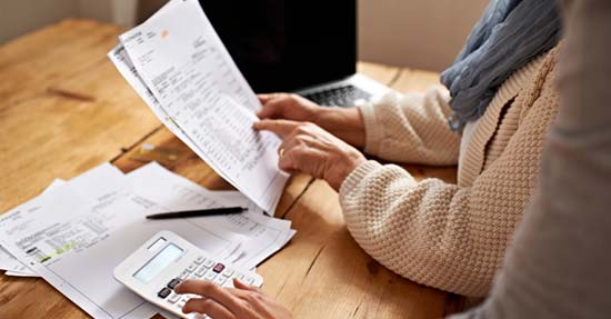 Guide-to-get-out-of-a-credit-card-debt-Set-up-a-repayment-plan