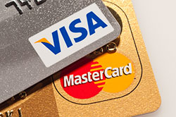 How are Visa and MasterCard travel cards different