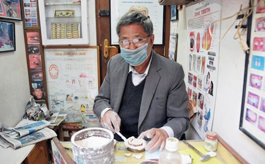 aussies heading overseas for dental work