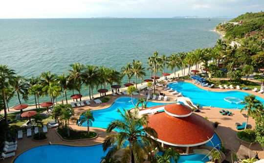 budget 5 star holiday destinations for aussies
