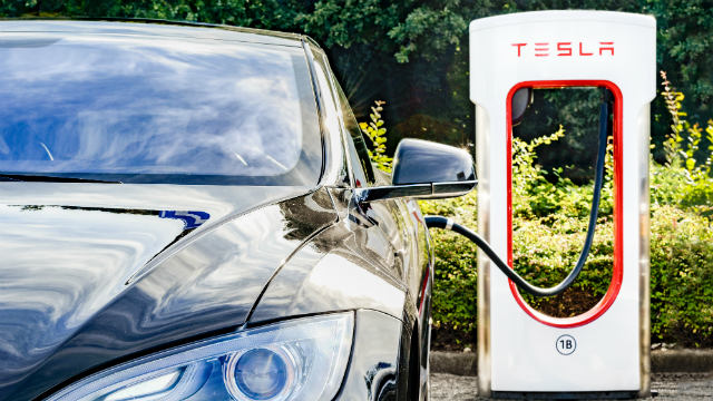 More Australians to switch to electric cars, like the Tesla