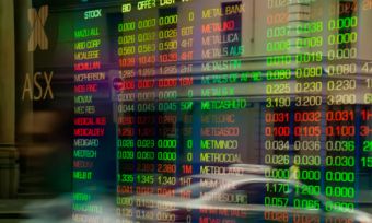 Online Investors Staying Loyal To Their Brokers