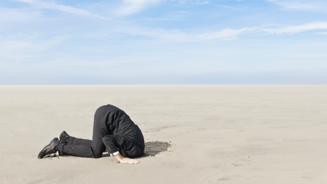 RBA Gov blames Aussie business for slow wage growth