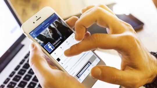 Facebook Messenger payments