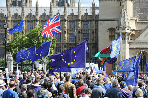 Brexit divides the nation