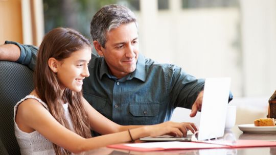 Hal of young Australians choose same bank as parents