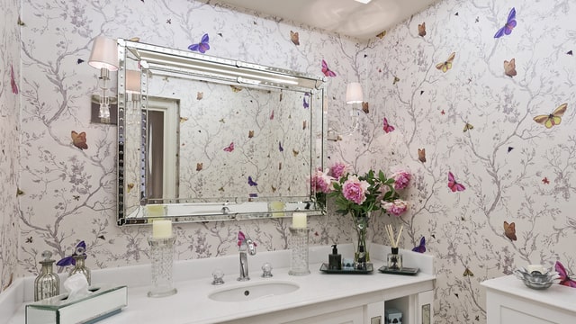 ornate wallpaper in bathroom