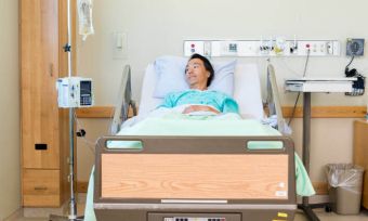 How much does it cost to stay in hospital in Australia?