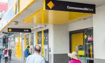 CommBank cuts rates on 'no frills' home loans