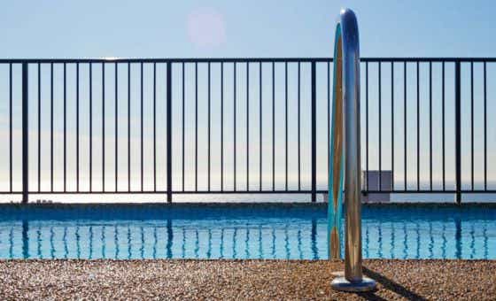 pool fencing cost