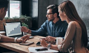 Opinion: How to choose what shares to buy