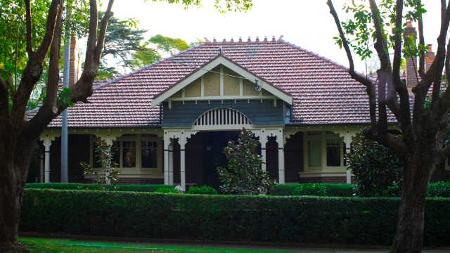 Suburban Federation House