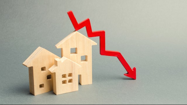 Falling interest rates on home loans