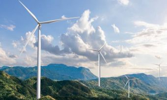 Ways to invest in renewable energy