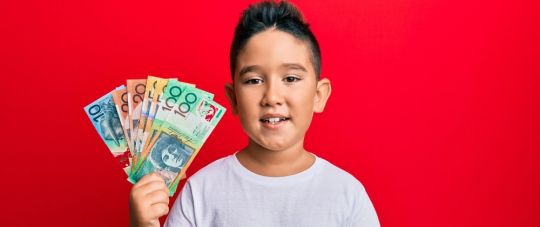 ChildwithMoney