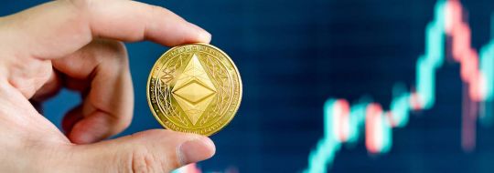 What are altcoins?