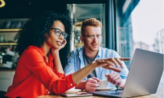 Should you use a mortgage broker to refinance your home loan?