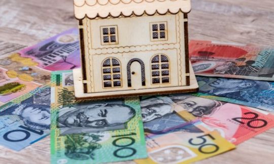 SMSF invest property