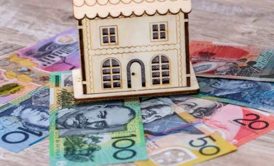 SMSF invest property