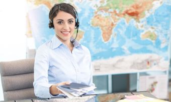 How to buy Flight Centre (ASX:FLT) shares