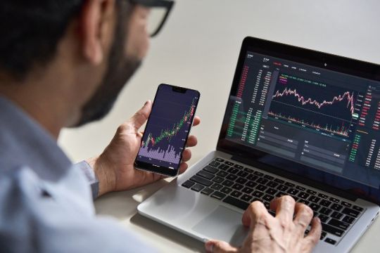 How to analyse a stock