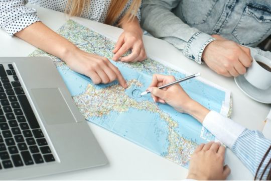 How to buy Webjet shares