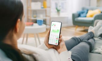 4 Investors Share Their First Investing Experience