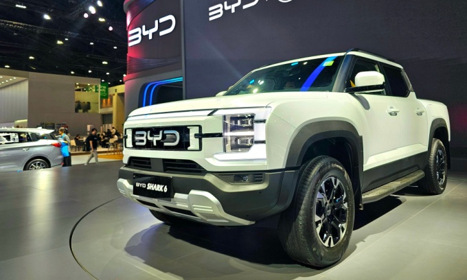 A white BYD Shark 6 ute on display.