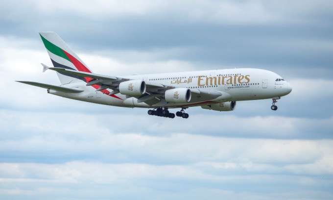 Can you use Qantas points on Emirates?