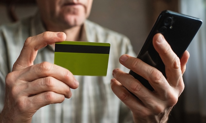 How to get a credit card when you’re retired