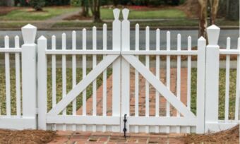 How much does it cost to build a fence?